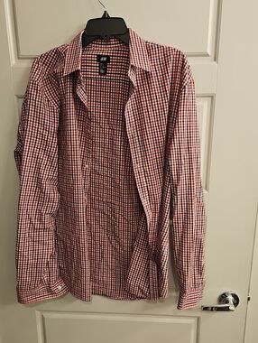 H&M Red, Black & White Gingham Button-Up Shirt